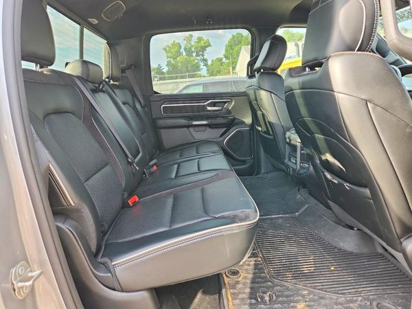 2024 RAM 1500 LARAMIE CREW CAB 4X4