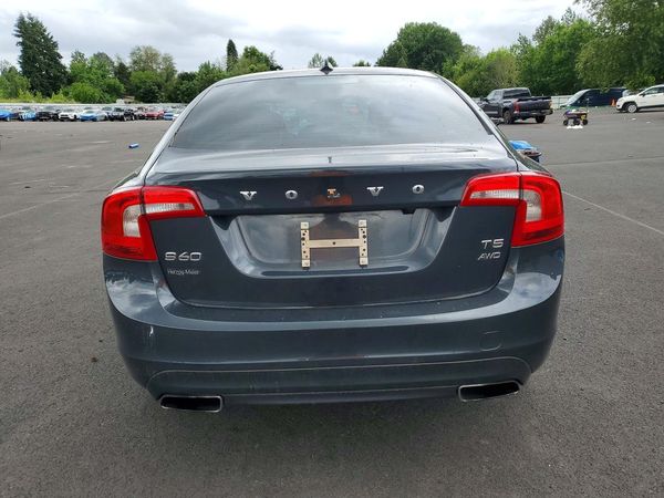 2014 VOLVO S60