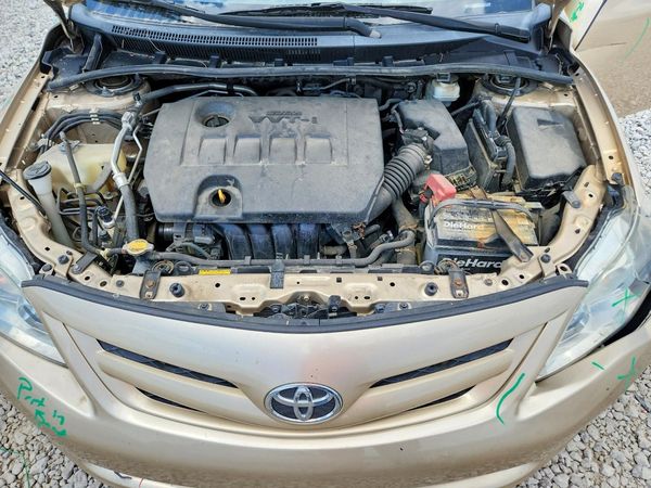 2013 TOYOTA COROLLA