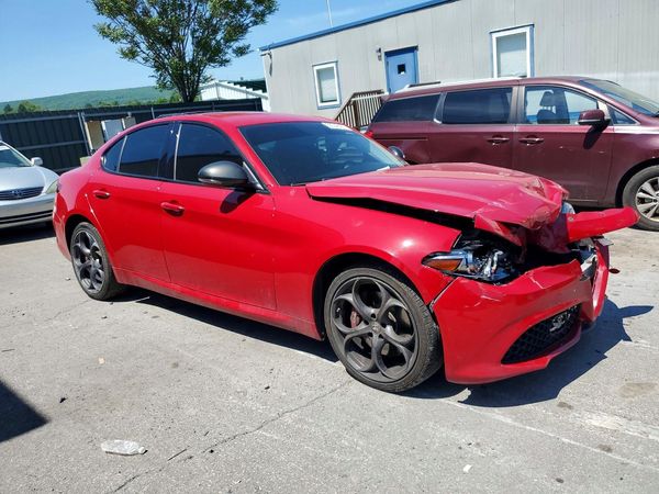 2019 ALFA ROMEO GIULIA AWD