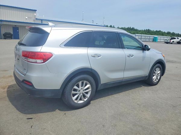 2017 KIA SORENTO L, LX