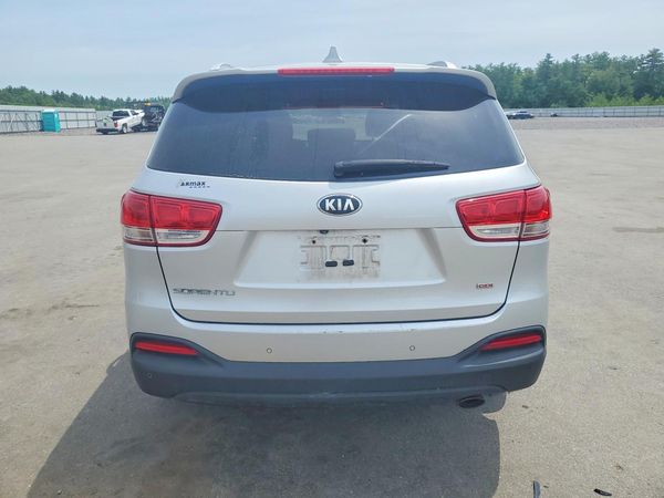 2017 KIA SORENTO L, LX