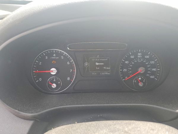 2017 KIA SORENTO L, LX