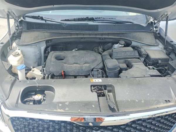 2017 KIA SORENTO L, LX