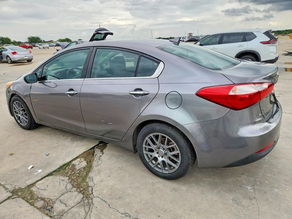2015 KIA FORTE
