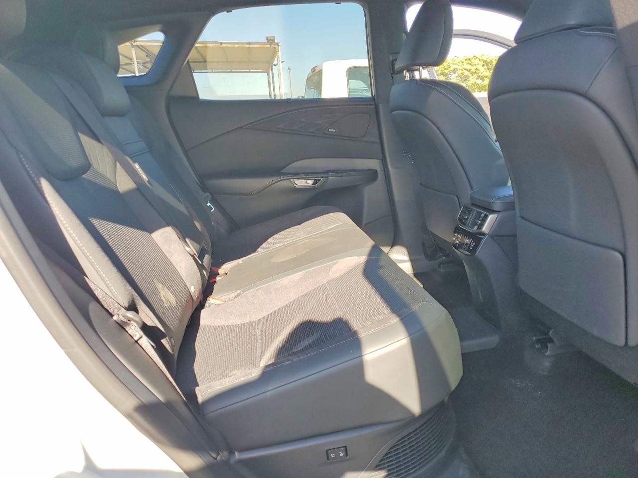 2025 LEXUS RX 450h+