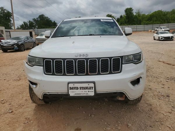 2018 JEEP GRAND CHEROKEE Laredo