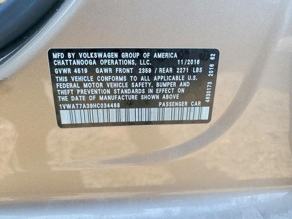2017 VOLKSWAGEN PASSAT