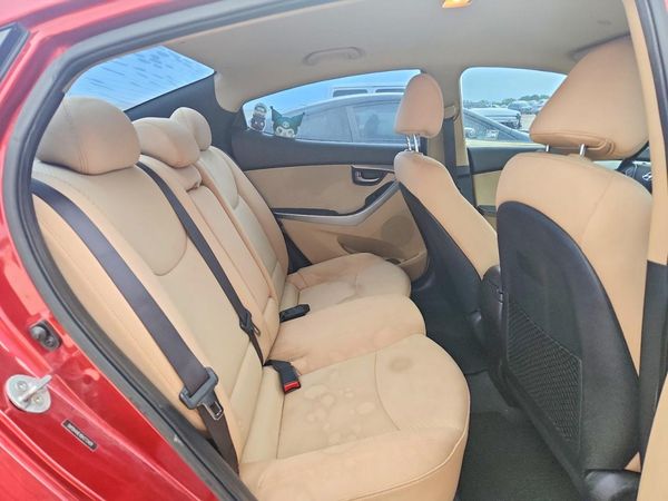 2013 HYUNDAI ELANTRA