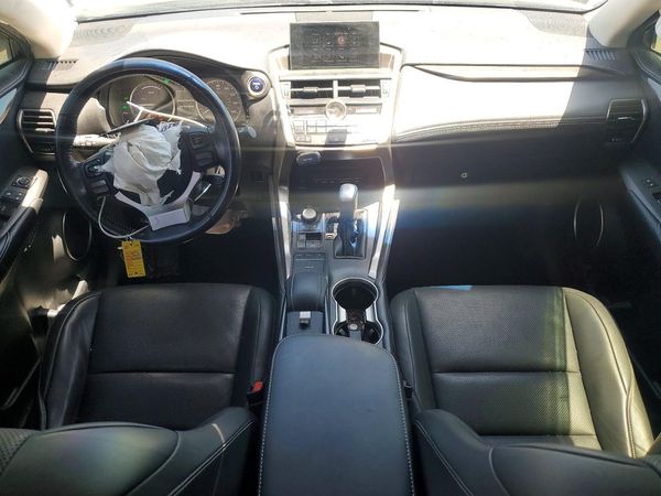 2015 LEXUS NX