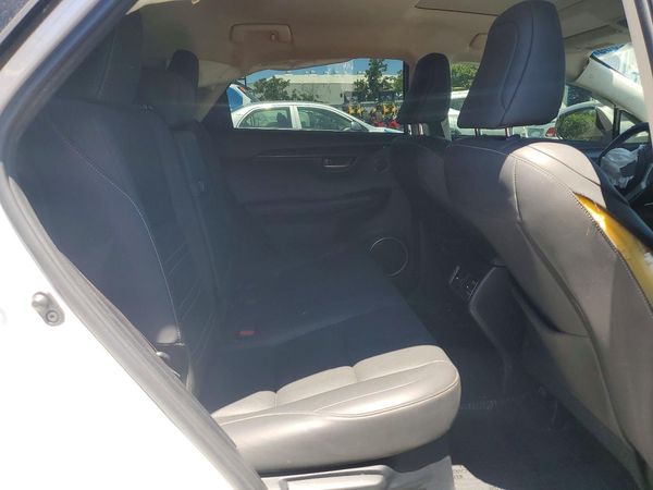 2015 LEXUS NX
