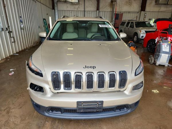 2015 JEEP CHEROKEE LATITUDE 4X4