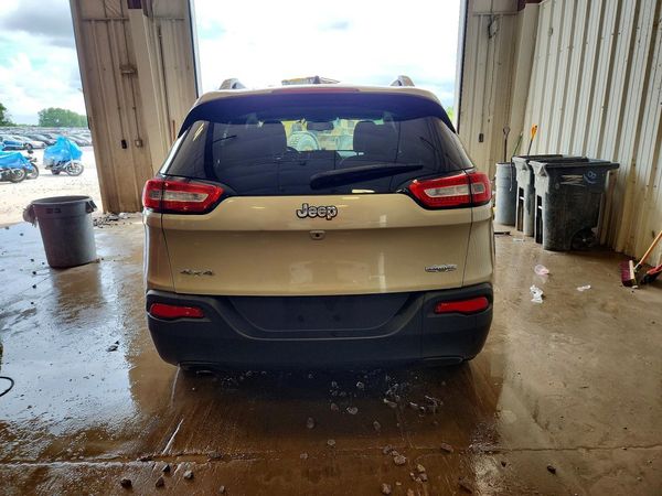 2015 JEEP CHEROKEE LATITUDE 4X4