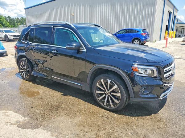 2022 MERCEDES-BENZ GLB GLB250