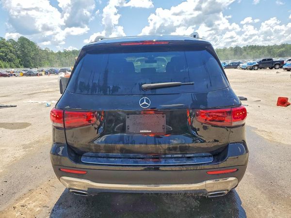 2022 MERCEDES-BENZ GLB GLB250