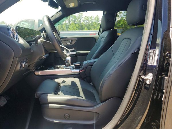 2022 MERCEDES-BENZ GLB GLB250