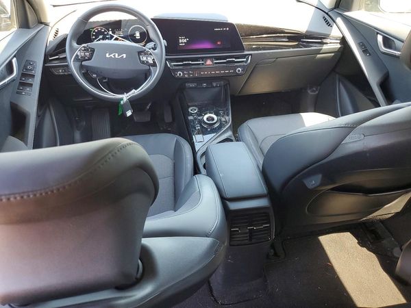 2024 KIA NIRO Wind