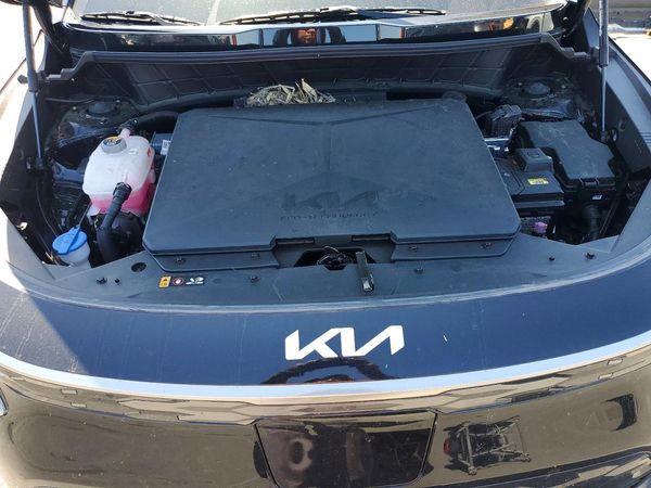 2024 KIA NIRO Wind
