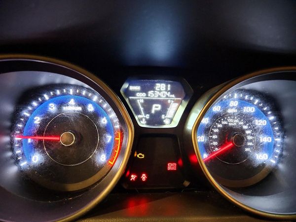 2012 HYUNDAI ELANTRA