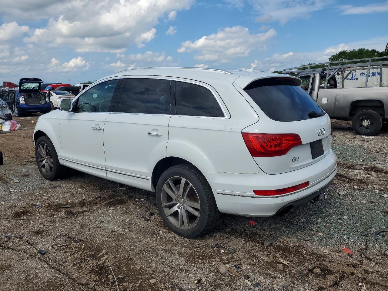 2012 AUDI Q7 Premium Plus