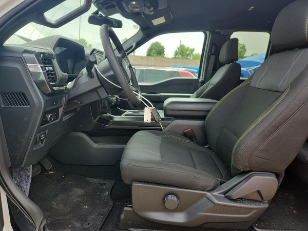2025 FORD F150 STX