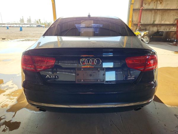 2012 AUDI A8 L