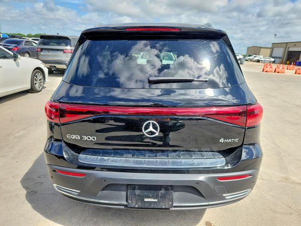 2024 MERCEDES-BENZ EQB EQB 300 4MATIC
