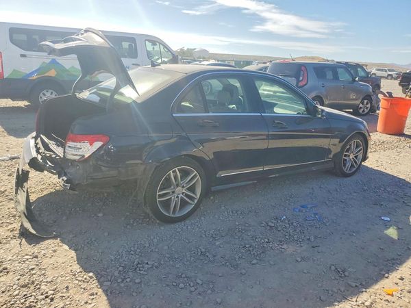 2013 MERCEDES-BENZ C