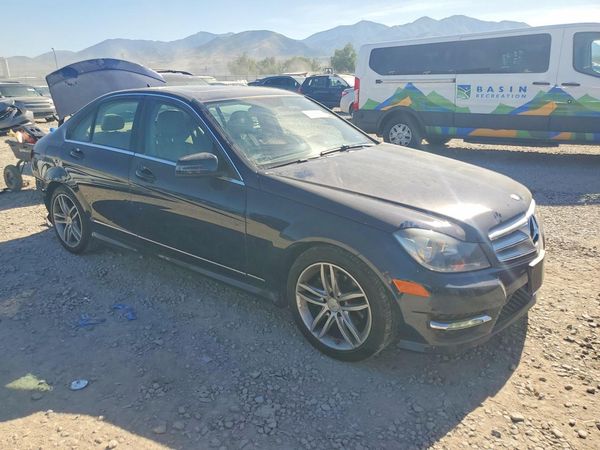 2013 MERCEDES-BENZ C