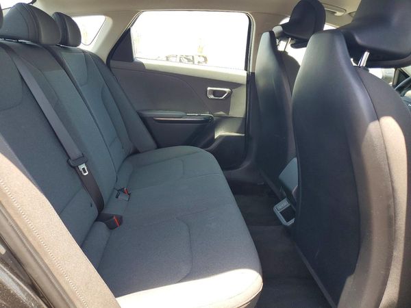 2025 KIA K4 LX, LXS