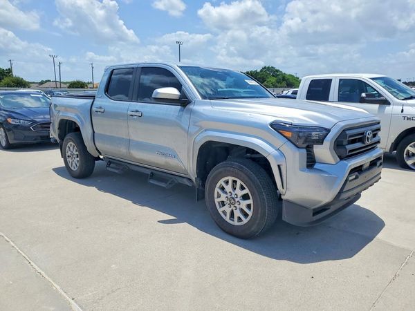 2024 TOYOTA TACOMA