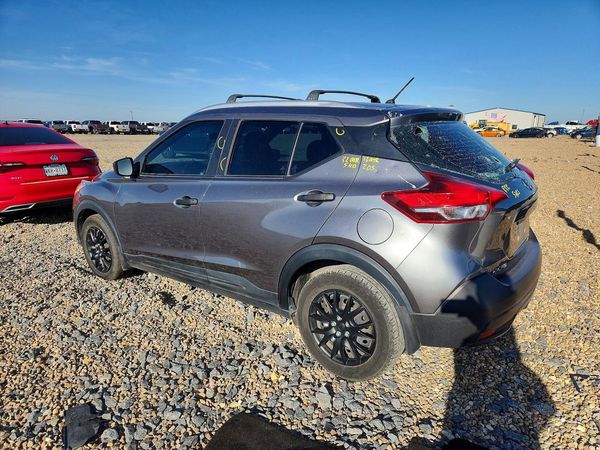 2019 NISSAN KICKS
