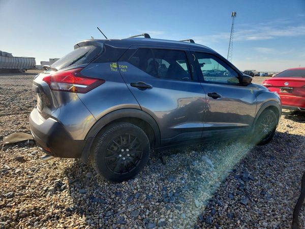 2019 NISSAN KICKS