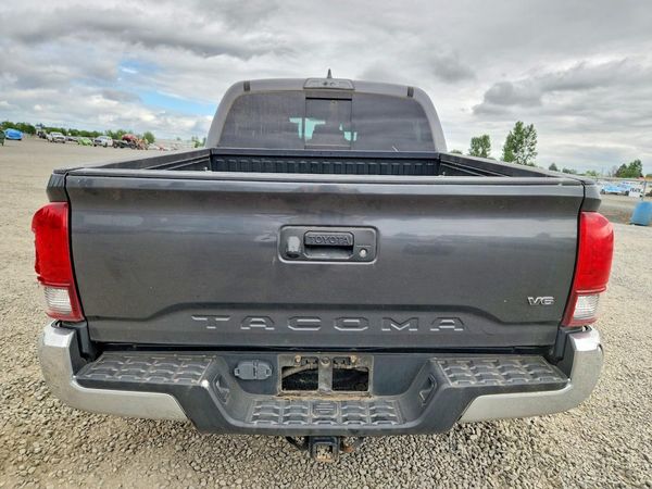 2019 TOYOTA TACOMA SR5