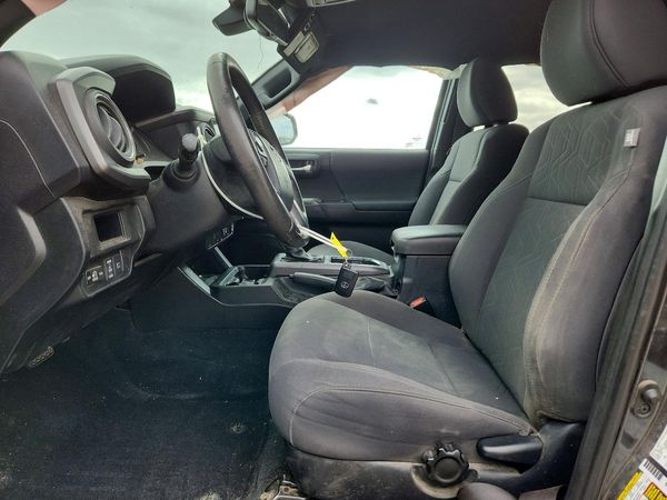 2019 TOYOTA TACOMA SR5