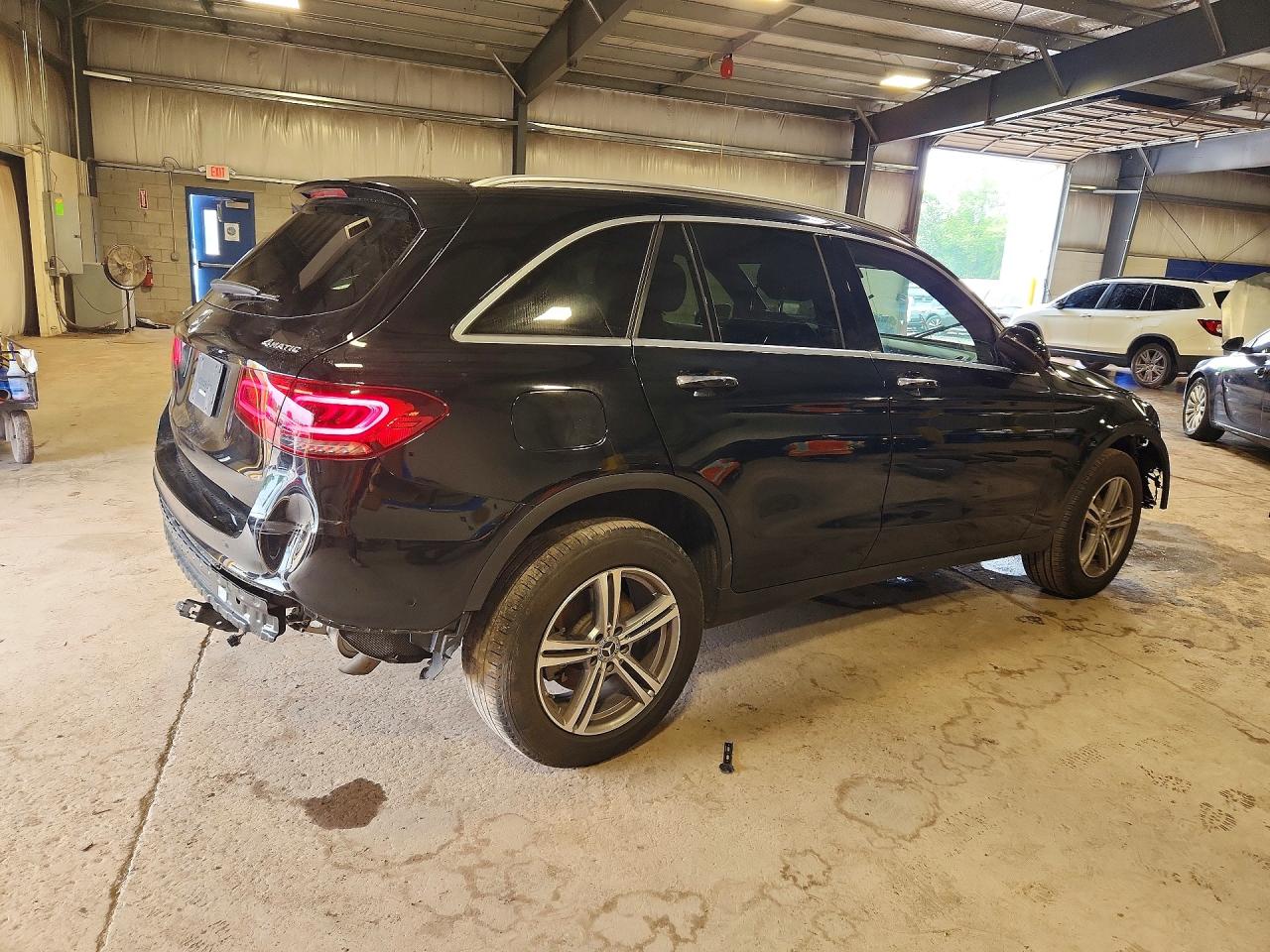 2021 MERCEDES-BENZ GLC GLC300-4M
