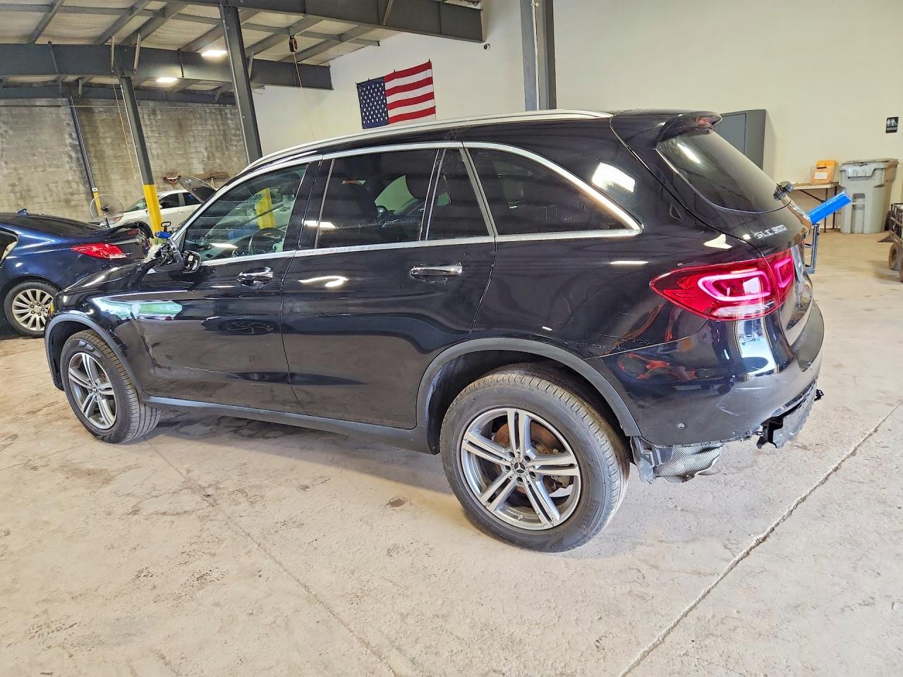 2021 MERCEDES-BENZ GLC GLC300-4M
