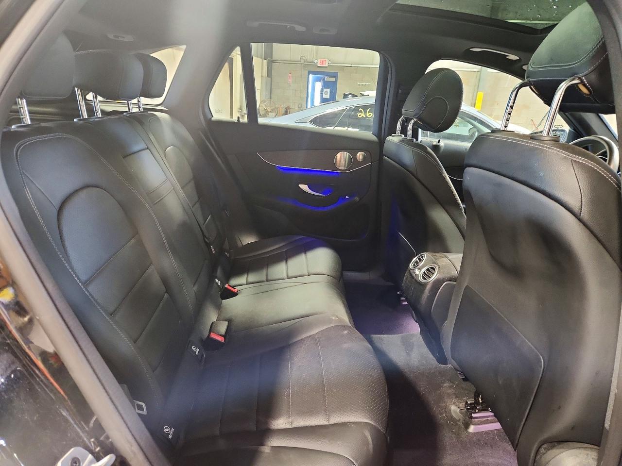 2021 MERCEDES-BENZ GLC GLC300-4M
