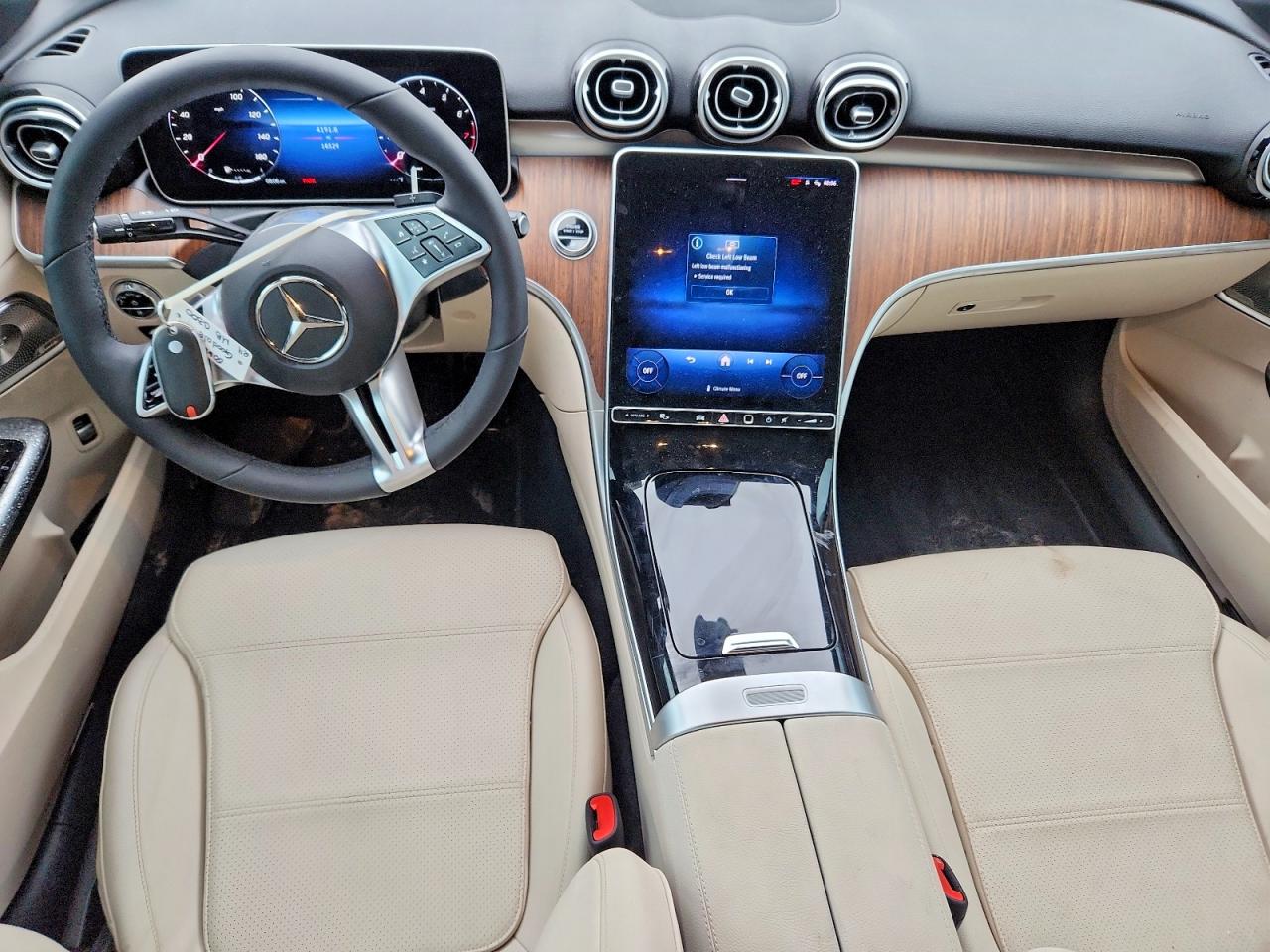 2024 MERCEDES-BENZ C C300