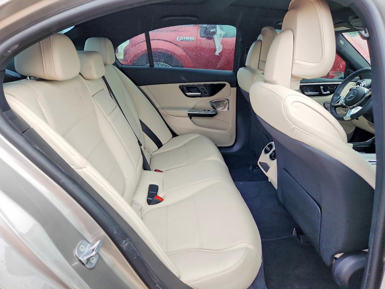 2024 MERCEDES-BENZ C C300