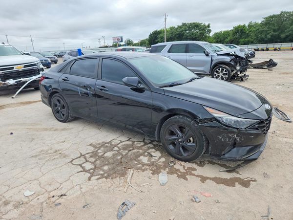 2021 HYUNDAI ELANTRA SEL