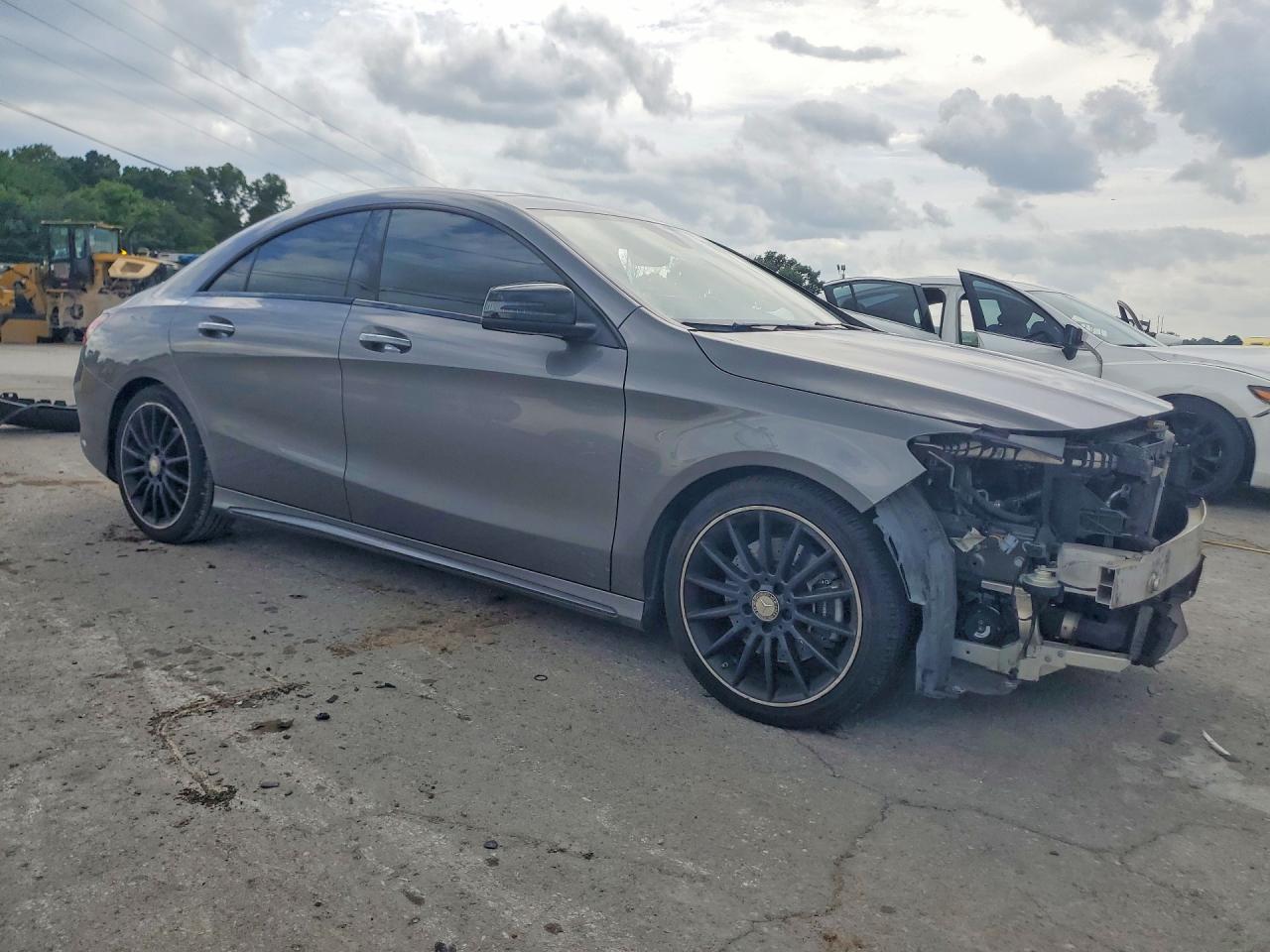 2016 MERCEDES-BENZ CLA CLA250