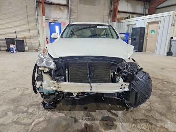 2016 INFINITI QX50
