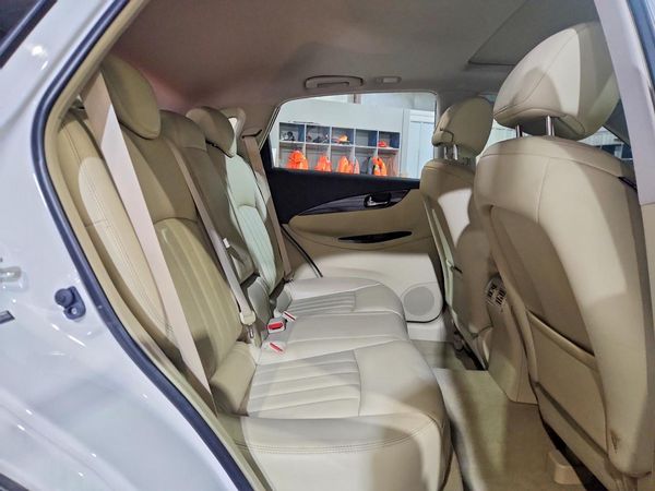 2016 INFINITI QX50