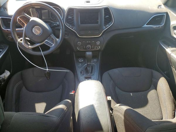 2019 JEEP CHEROKEE LATITUDE 4X4