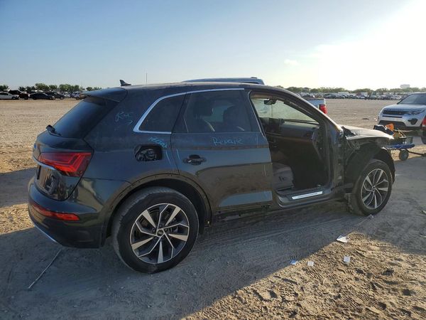 2021 AUDI Q5 quattro Premium Plus
