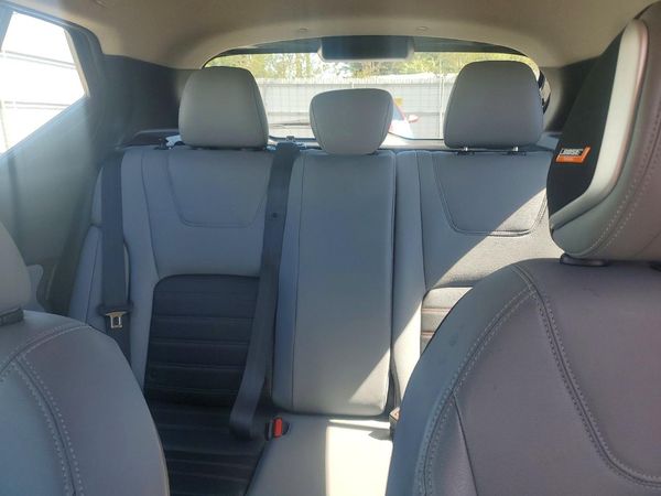 2023 NISSAN KICKS