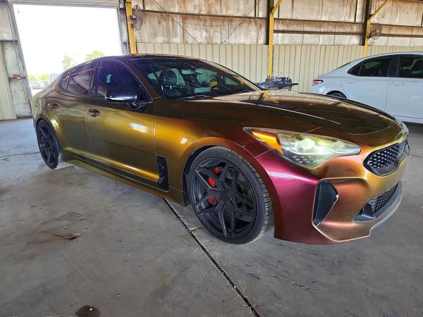 2018 KIA STINGER GT2