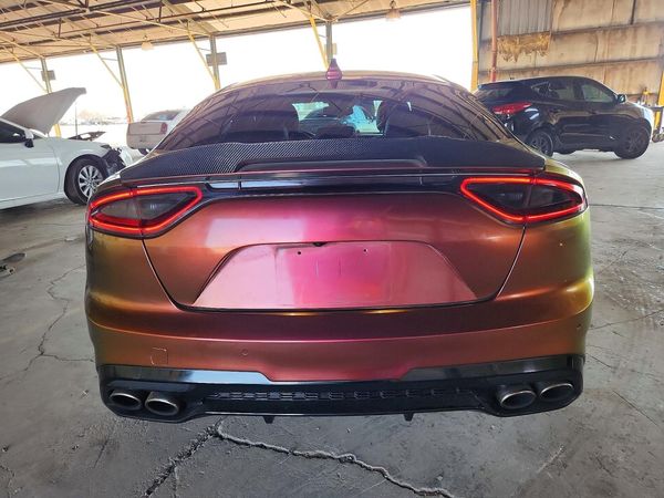 2018 KIA STINGER GT2