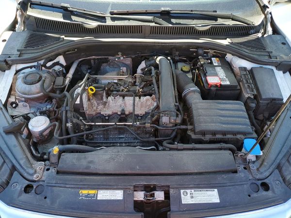 2019 VOLKSWAGEN JETTA S, SE, R-Line